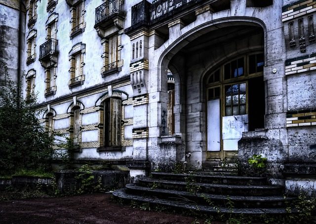 TOP 3 HAUNTED HOTELS IN AMERICA